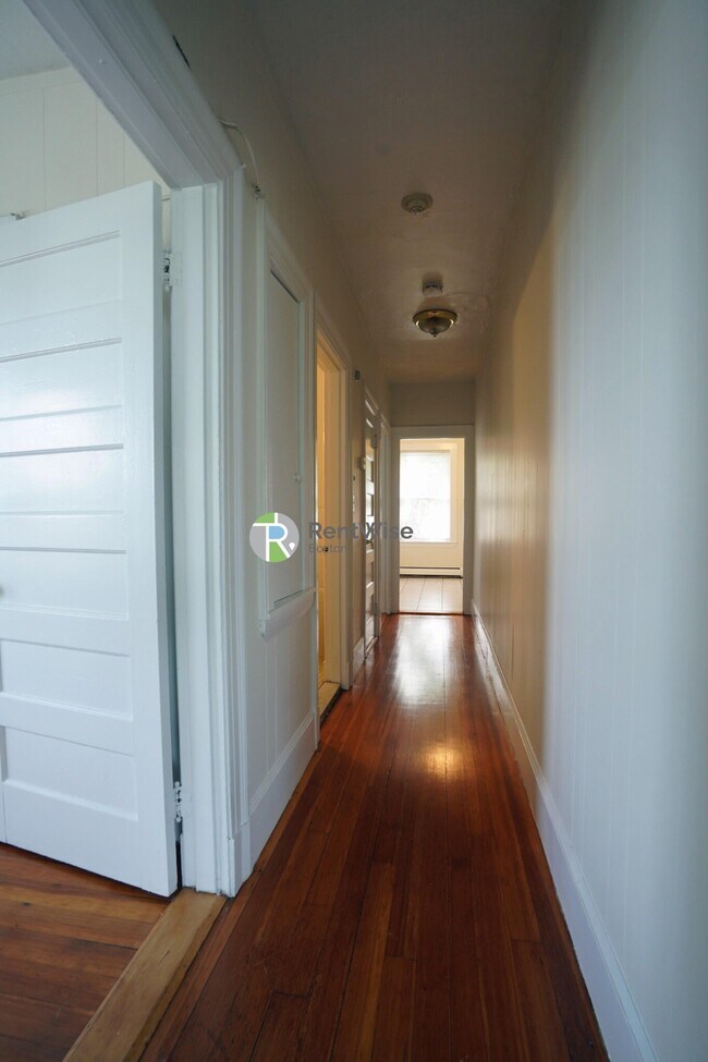 Foto del edificio - 1 Ashford Ct