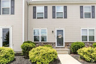 Building Photo - 2500 Mill Rd