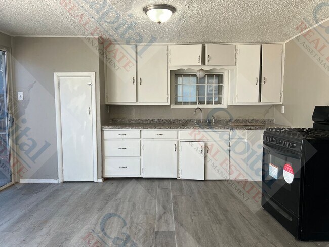 Foto del edificio - Charming 2 Bedroom