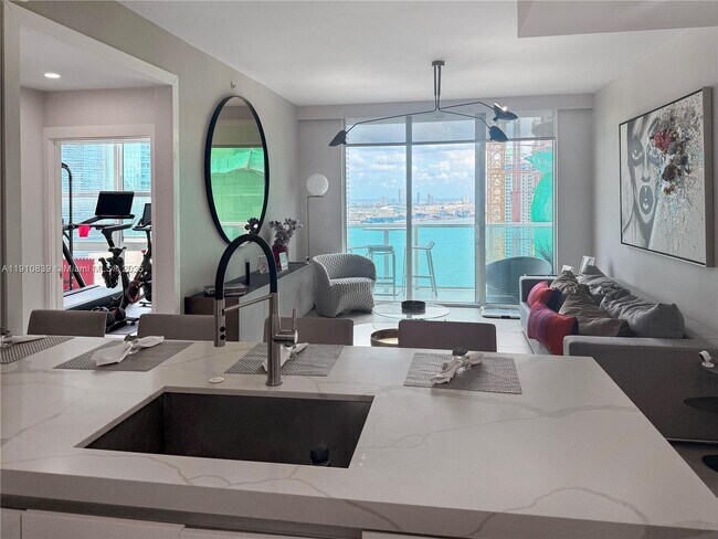 Foto del edificio - 31 SE 5th St