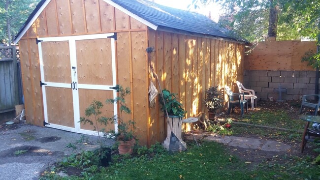 Photo du bâtiment - 7 Harris Av