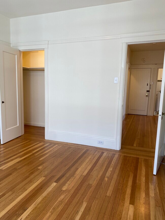 Bedroom - 180 4th Ave