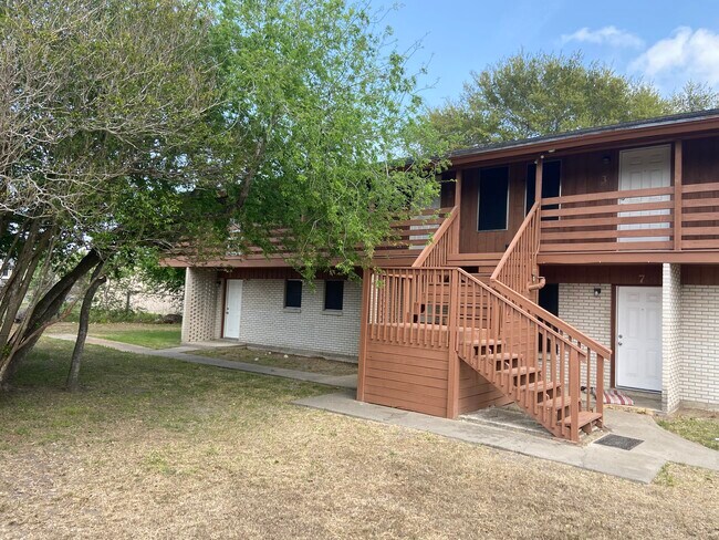 Foto del edificio - 10654 Heizer Dr