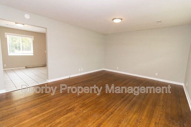 Building Photo - 2418 Hickory Valley Rd