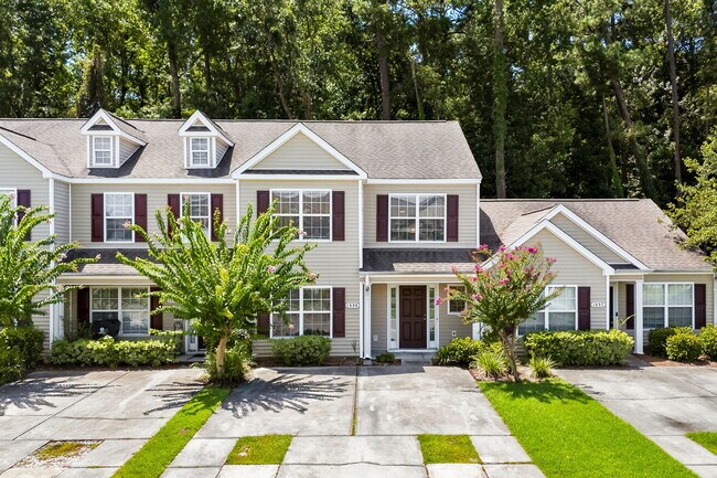 Foto del edificio - 1096 Harvester Cir