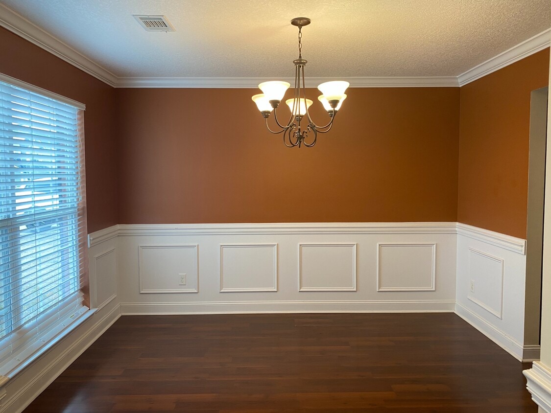 Foto del edificio - 639 Amhearst Row