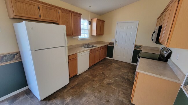 Foto del edificio - 3 Bed, 2 Bath Home Available in Greer