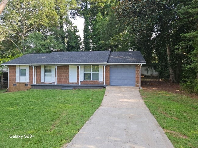 Building Photo - 62 Flint River Rd