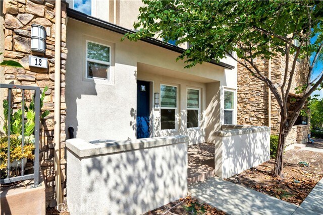 Foto del edificio - 14 Colonial Way