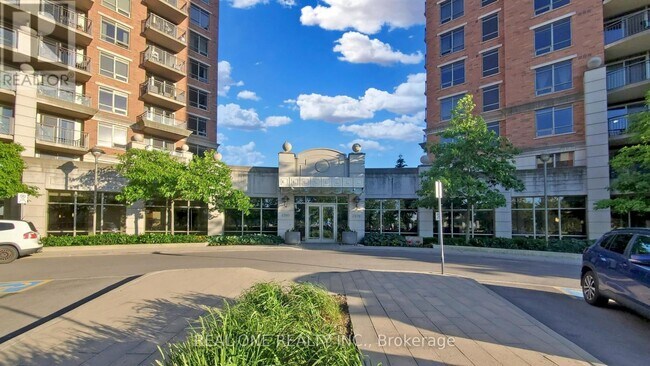 Building Photo - 2391 Central Park Dr