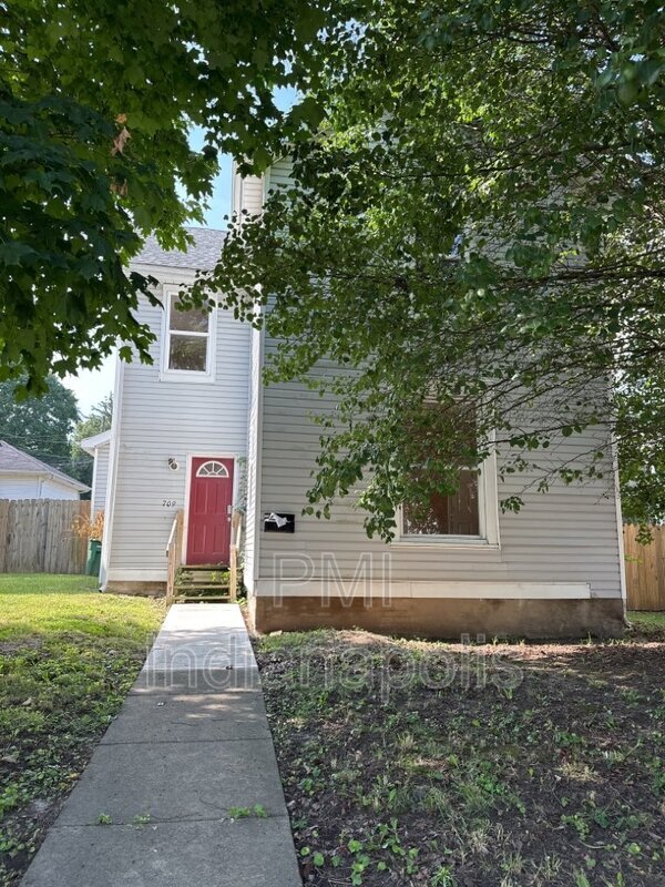 Primary Photo - 709 Broad St