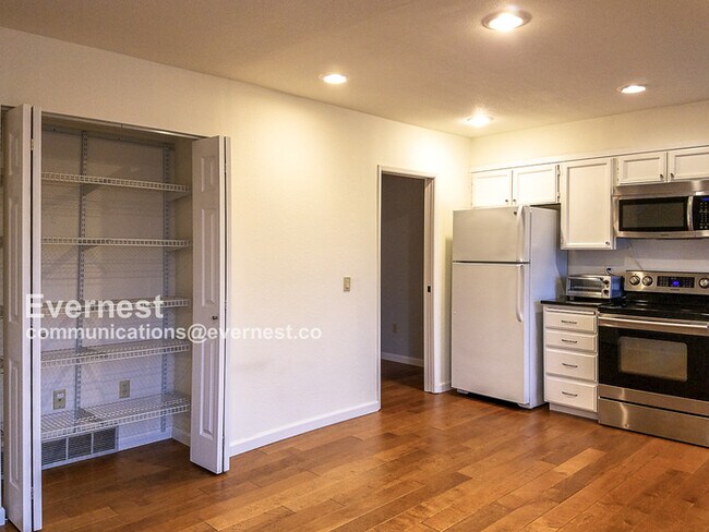 Foto del edificio - 2542 174th Ave NE