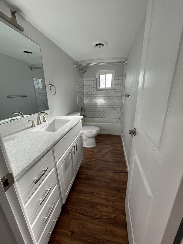 Foto del edificio - 3457 Evergreen Rd