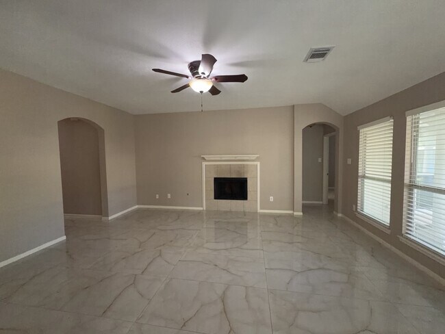 Foto del edificio - 2530 Chatford Hollow Ln