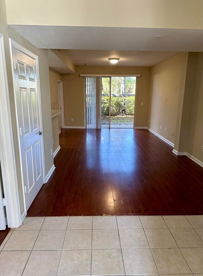 1964 Freeport Dr, Riviera Beach, FL 33404 Condo for Rent in Riviera