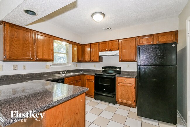 Building Photo - 4865 Water Fowl Ln