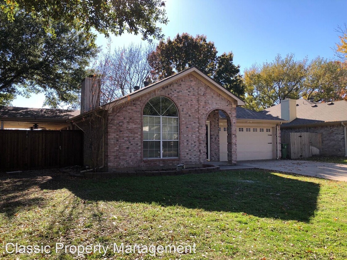 Primary Photo - 3 br, 2 bath House - 2706 Monthaven Dr.