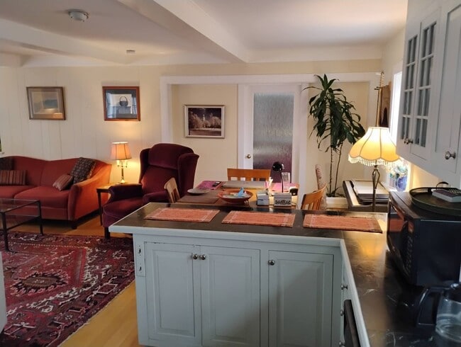 Building Photo - 873 Bragg Hill Rd