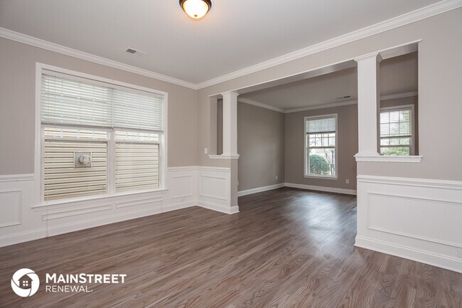 Building Photo - Welcome Home!