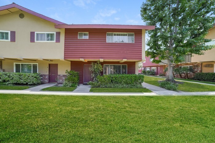 Primary Photo - Beautiful Home Ready for Move-In