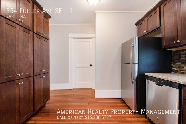 Foto del edificio - 354 Fuller Ave SE