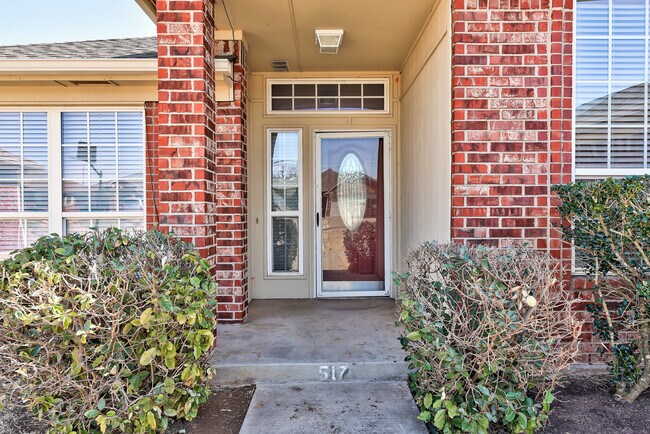 Foto del edificio - 517 Lone Oak Dr