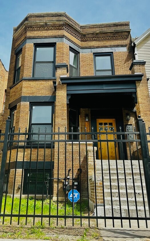 Primary Photo - 7339 S Princeton Ave
