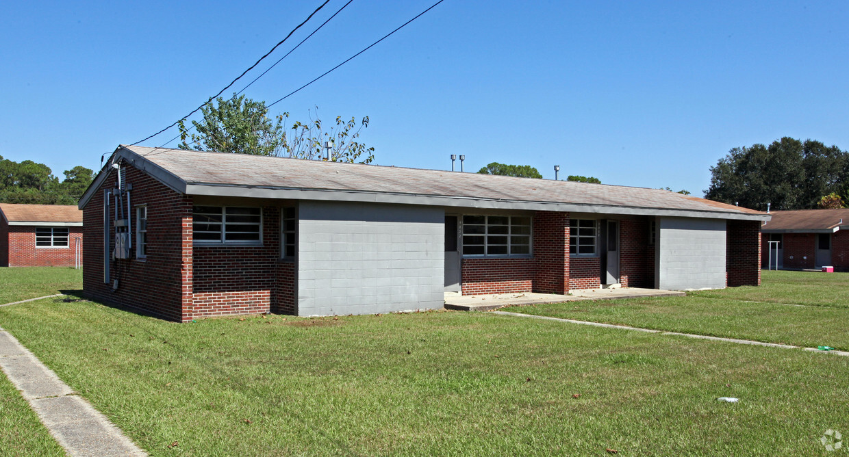 Magnolia Point Apartaments - Whispering Pines Apartments