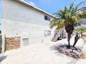 Building Photo - 1330 Walnut Ave