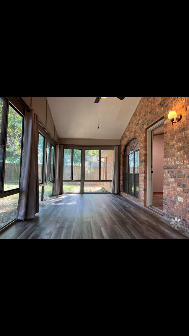 Building Photo - 405 N 40th St