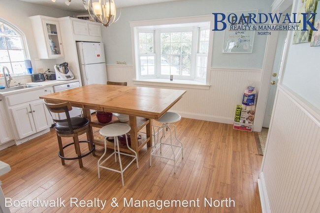 Foto del edificio - 3 br, 2 bath House - 2594 Viking Dr