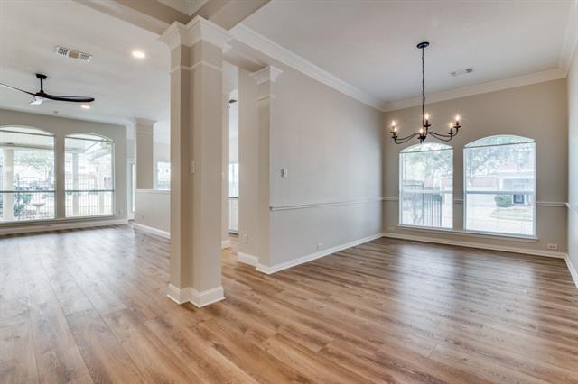 Foto del edificio - 4017 Silverwood Ln