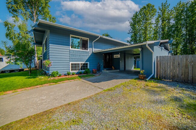 Foto del edificio - 4801 Canterbury Way