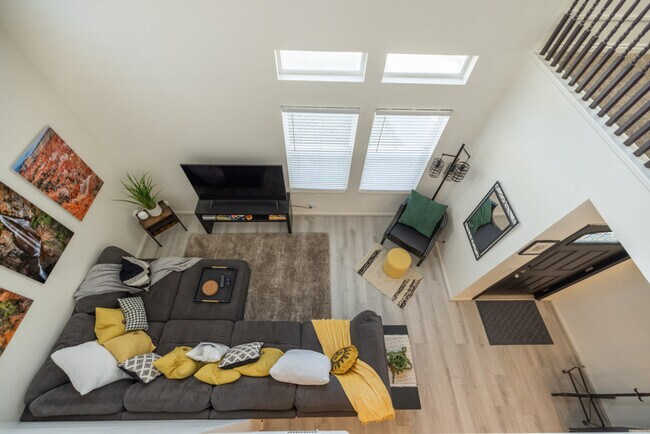 Foto del edificio - 924 Lowell Ave S