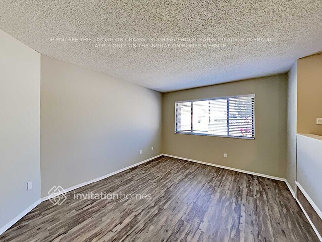 Building Photo - 517 Eastport Dr