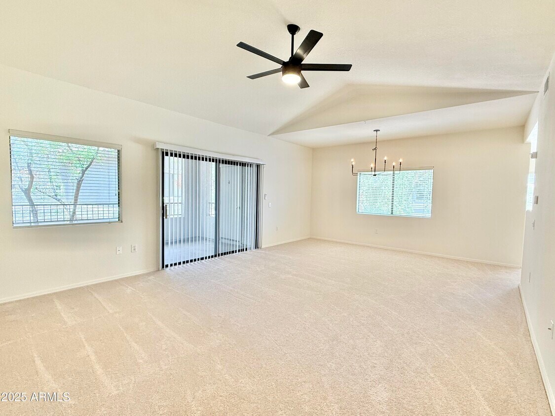 Primary Photo - 9455 E Raintree Dr