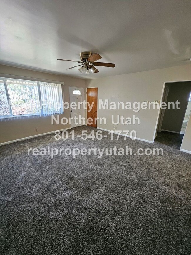 Foto del edificio - 3 Bedroom Duplex in Ogden Coming Soon!