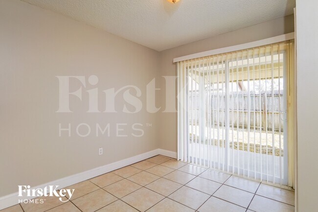 Foto del edificio - 3222 Timberline Rd