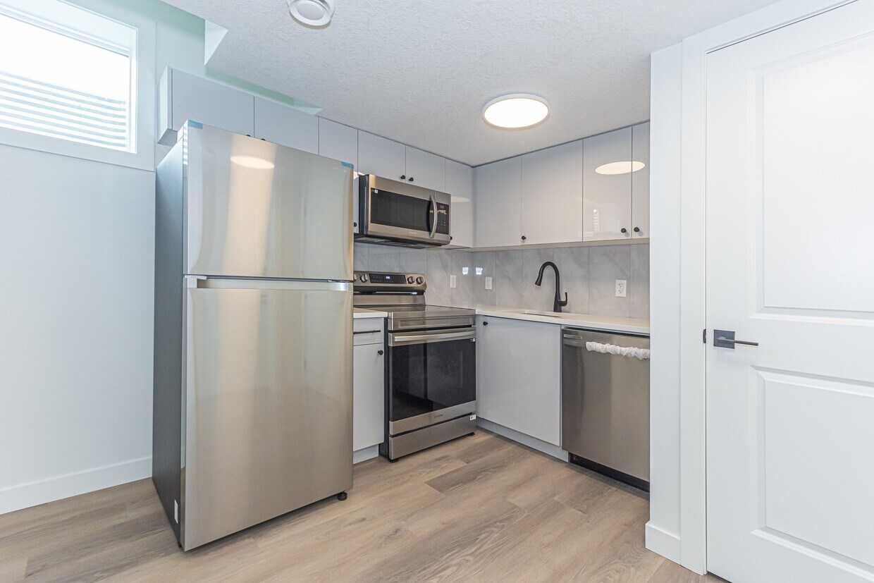 Photo principale - 14912-14109 109 Ave