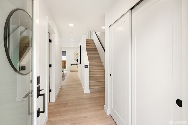 Building Photo - Brand new 4 bedroom, 3 bath, 2769 sqft.  2 car garage, EV ready.