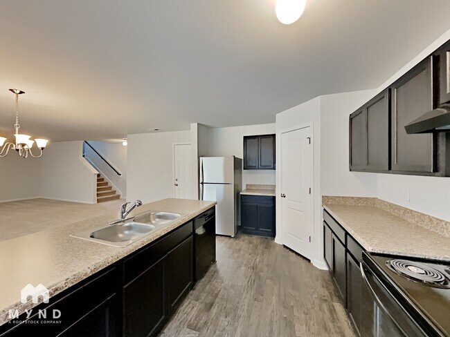 Building Photo - 126 Forest Bend Way