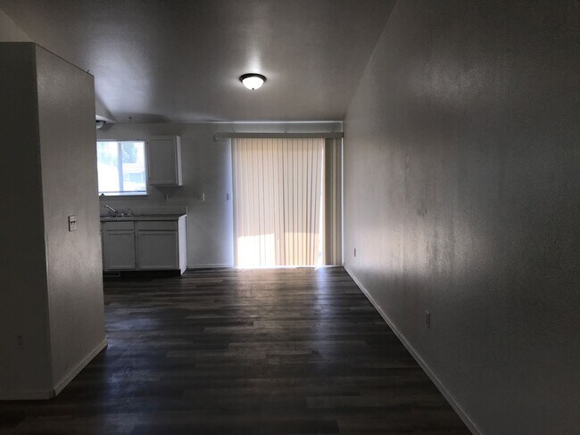 Foto del edificio - Remodled Duplex
