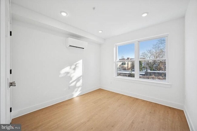 Foto del edificio - 3413 N 19th St