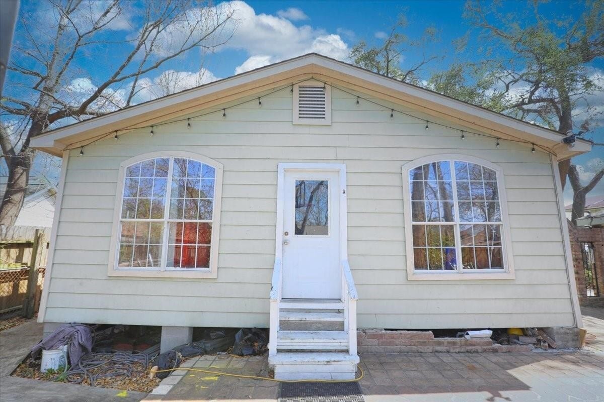 Primary Photo - 7211 Roswell St