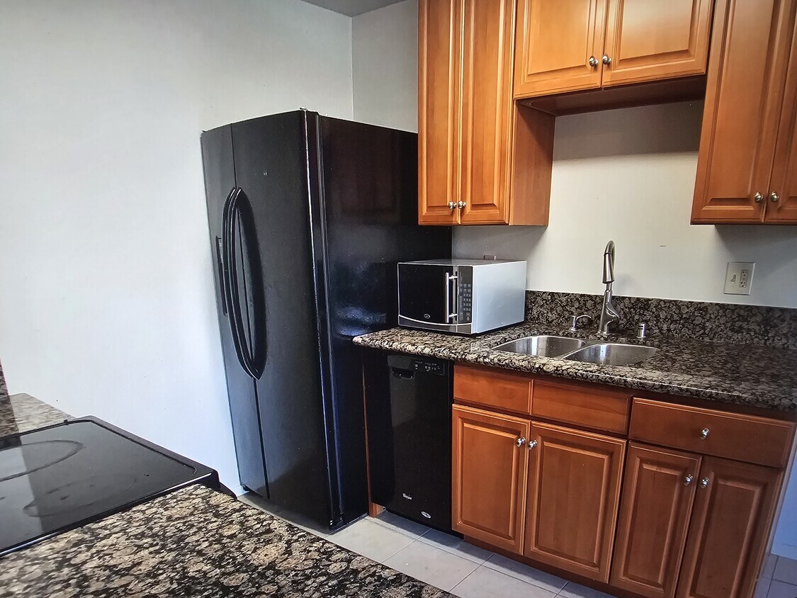 1641 Pentecost Way, Unit Pentecost Way Condos in San Diego, CA