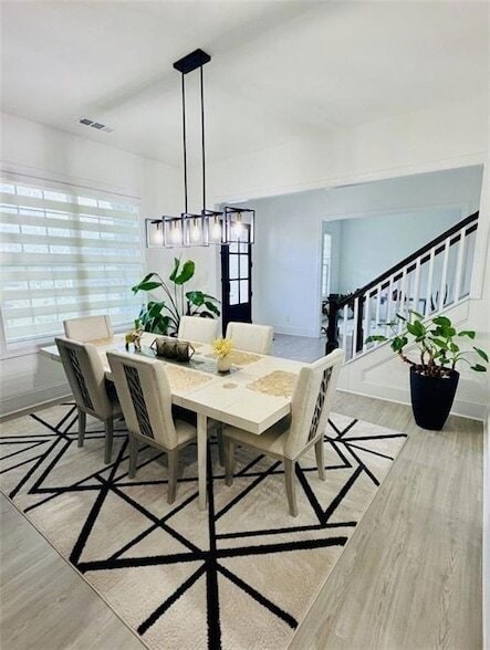 Building Photo - 2935 Ferncliff St
