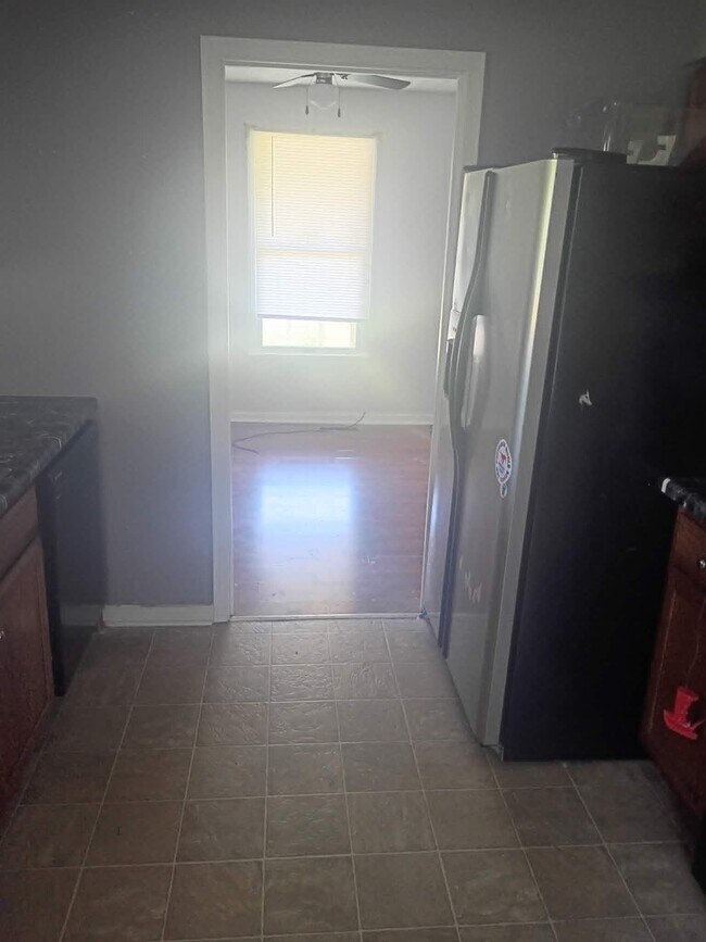 Building Photo - 511 Red Fox Ct