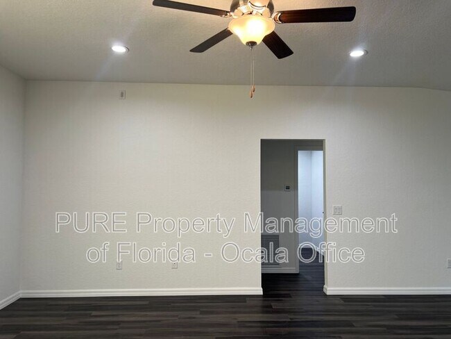 Building Photo - 102 Malauka Loop