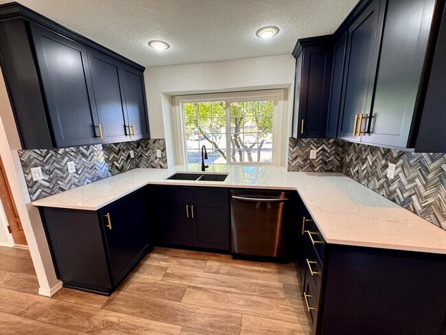 Building Photo - REMODELED Home Featuring LVP Flooring Thro...