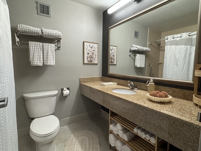 Building Photo - 6175 W Grand Ave